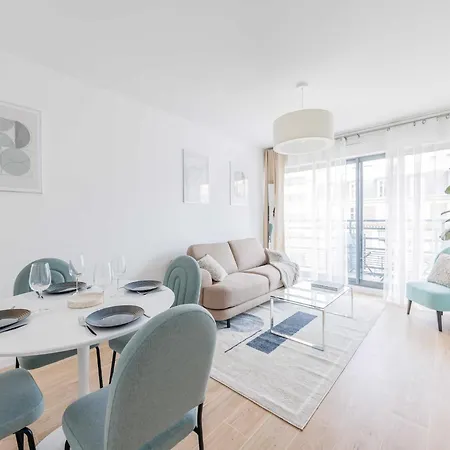Apartman Charming - - Mobility Lease *