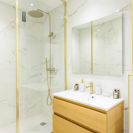 Charming - - Mobility Lease * Levallois-Perret